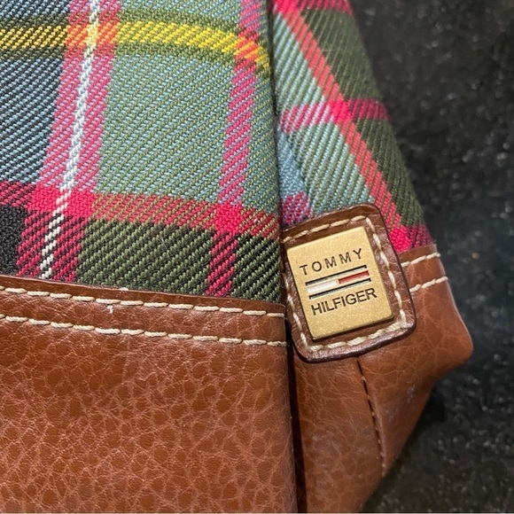 Vintage Y2K Tommy Hilfiger plaid leather purse handbag - Picture 7 of 9